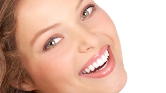 4 Reasons You Need A Dentist To Safely Get Whiter Teeth In Cork